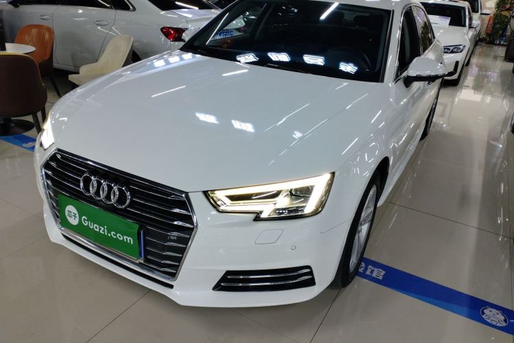 Used Audi A4L 2018 30th Anniversary Edition 40 TFSI Trendy Model