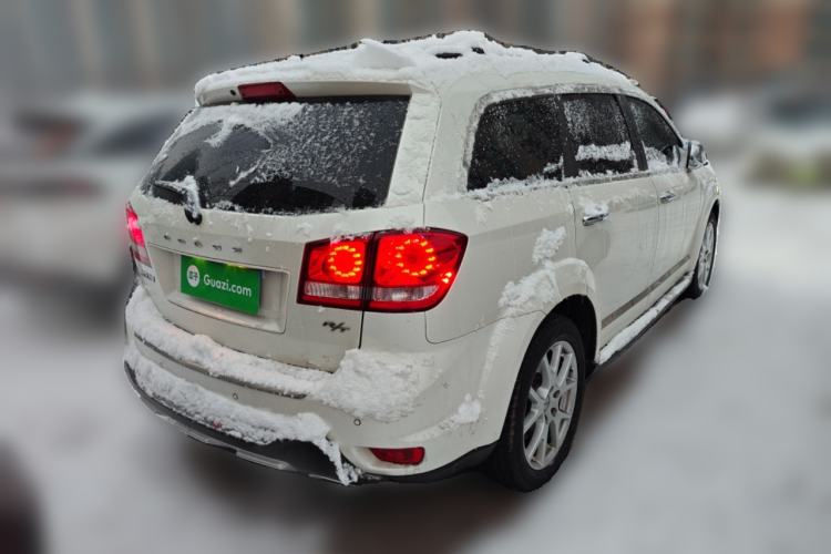 Used Dodge Journey 2013 2.4L Two-Wheel Drive Luxury Version