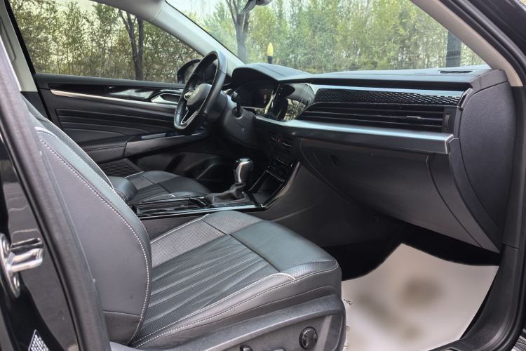 Used Volkswagen Passat 2023 Restyled 330TSI Starry Luxury Edition
