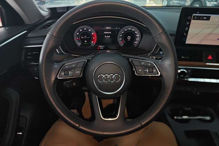 Used Audi A4L 2020 40 TFSI Luxury Prestige Edition Steering Wheel