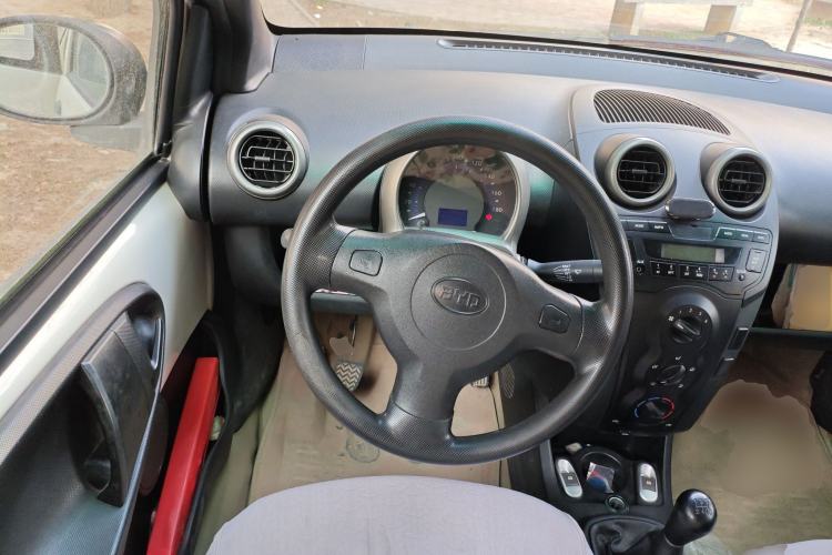 Used BYD F0 2012 1.0L Joyful Cool Model