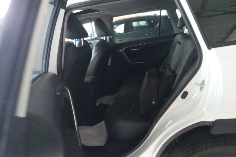 Used Toyota Wildlander 2020 2.0L CVT Two-Wheel Drive Luxury Edition