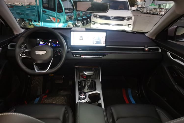 Used Geely Auto Emgrand 2026 Model 4th Generation 4 Millionth Anniversary Edition 1.5L CVT Overdrive Edition
