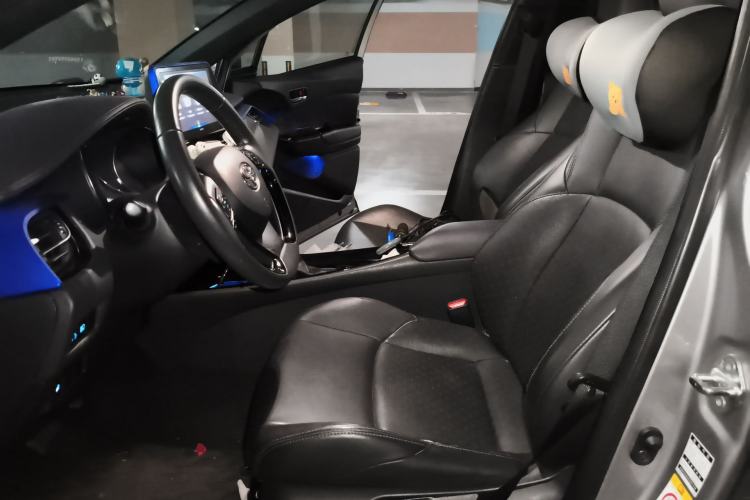 Used Toyota IZOA 2018 2.0L Yichi Version China VI Standard Left Front Seat