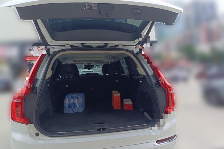 Used Volvo XC90 2019 T6 Zhiyi Edition 7-Seater China V Emission Standard Trunk