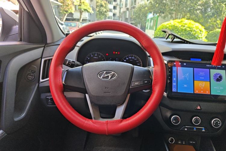 Used Hyundai ix25 2015 1.6L Automatic Two-Wheel Drive Smart GLS Trim