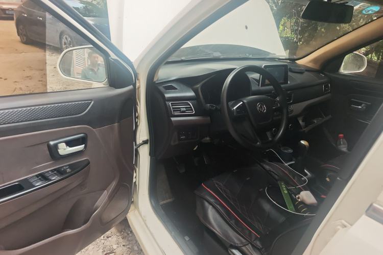 Used Dongfeng Fengon 330 2018 1.5L 330S Comfort Edition DK15
