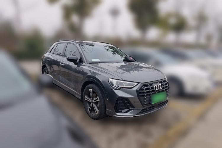 Used Audi Q3 2021 40 TFSI Fashion Dynamic Model
