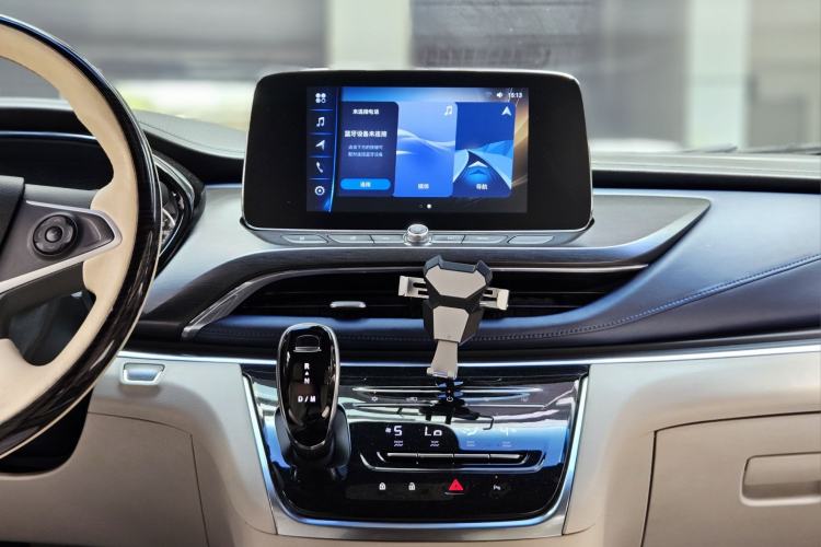 Used Buick GL8 2020 Land Cruiser Executive Class 652T Comfort Model
