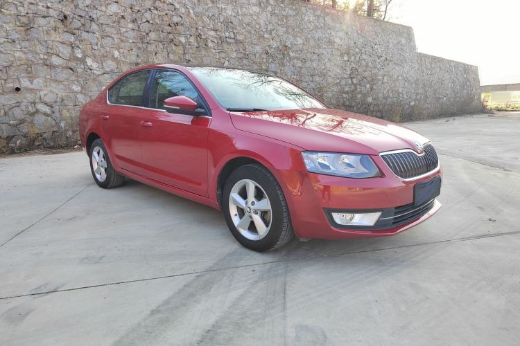 Used Skoda Octavia 2015 1.6L Automatic Yijun Edition
