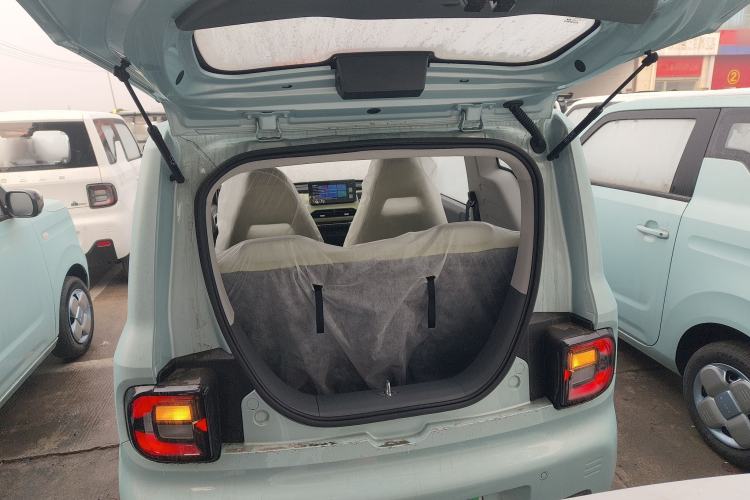 Used Geely Galaxy Panda 2024 Panda Mini 200km Endurance Bear