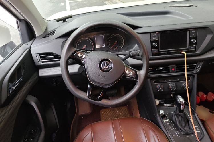 Used Volkswagen Tharu 2020 280TSI Two-Wheel Drive Trend Edition China VI Standard Steering Wheel