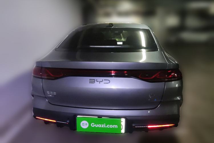 Used BYD Qin L 2025 DM-i Smart Drive 80KM Leading Model