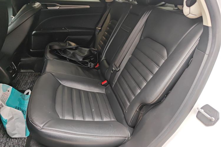 Used Ford Mondeo 2017 EcoBoost 180 Stylish Model Left Rear Seat