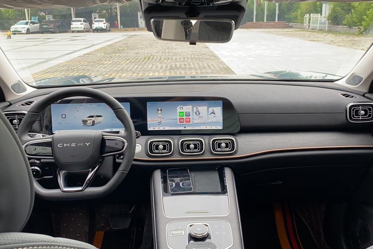 Used Chery Tiggo 9 2023 2.0T Dual-Clutch Two-Wheel Drive Leading Edition 5 Seats