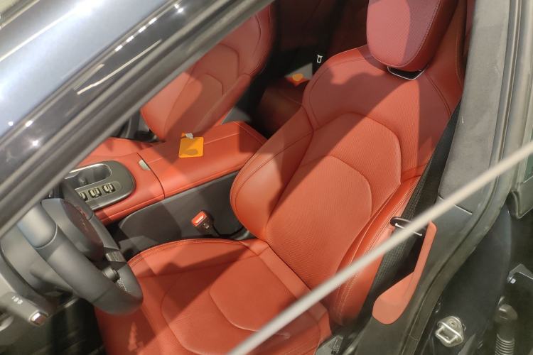 Used Xiaomi Auto SU7 2024 Four-Wheel-Drive Max Founder's Edition