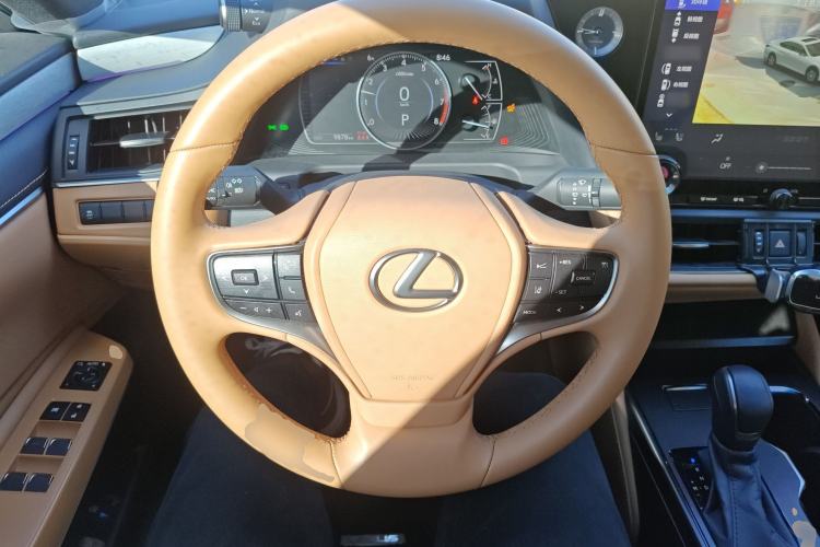 Used Lexus ES 2025 200 Premium Edition