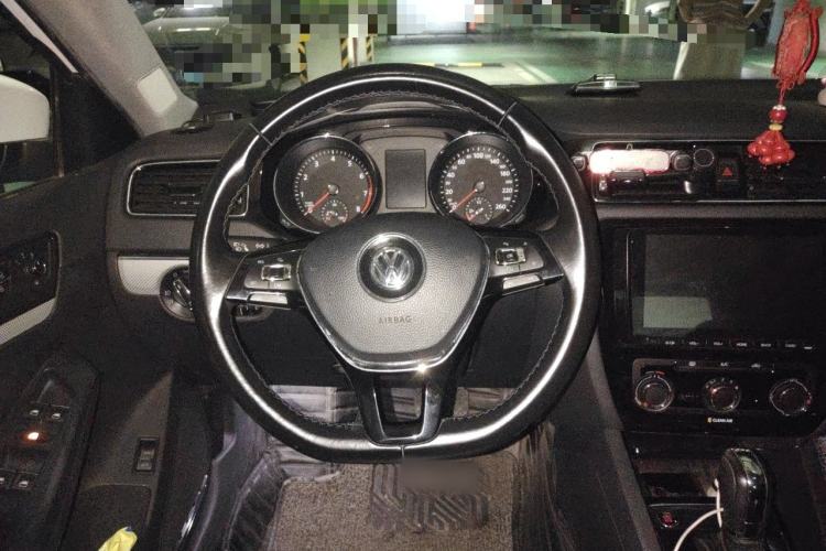 Used Volkswagen Sagitar 2017 230TSI Automatic Comfort Version