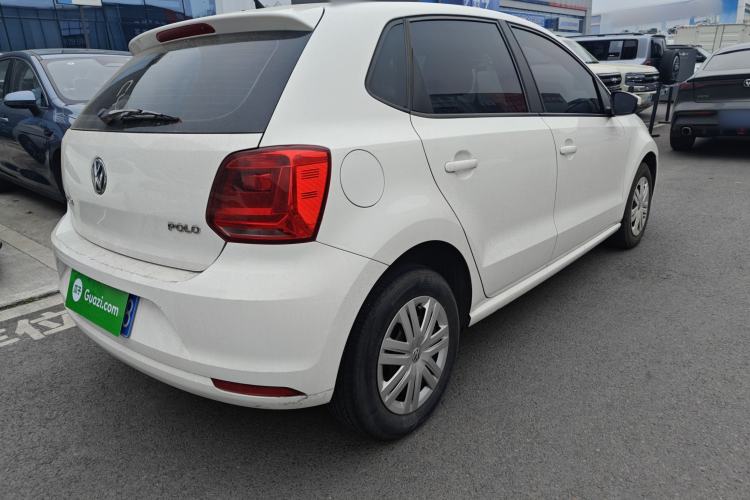Used Volkswagen Polo 2016 1.4L Manual Fashion Model
