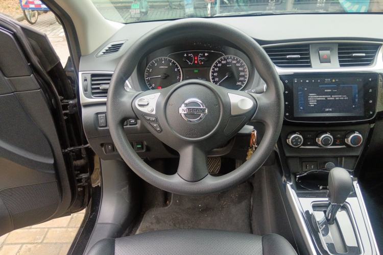 Used Nissan Sylphy 2021 Classic 1.6XL CVT Luxury Edition Steering Wheel