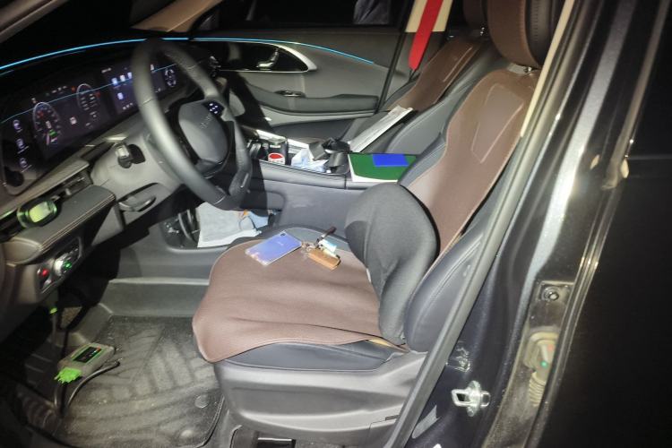 Used EXEED Lingyun 2024 400T Two-Wheel-Drive King Edition