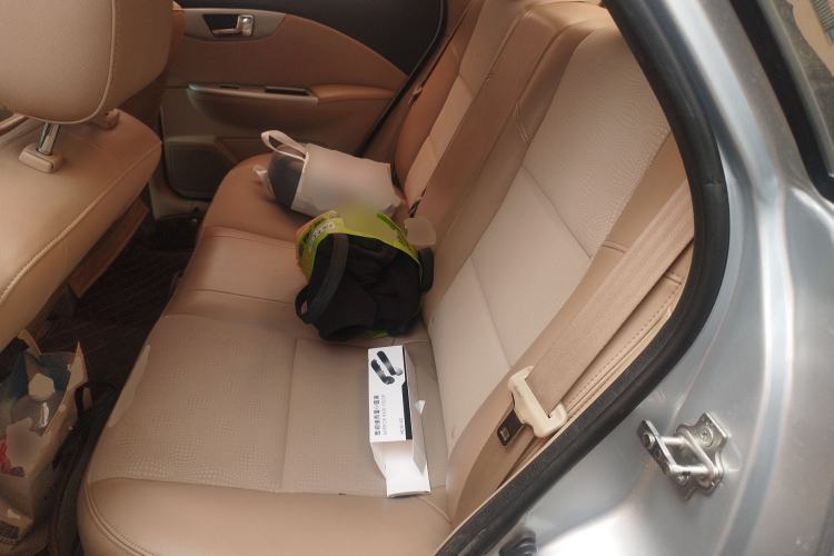 Used Buick Excelle 2013 1.5L Automatic Classic Model
