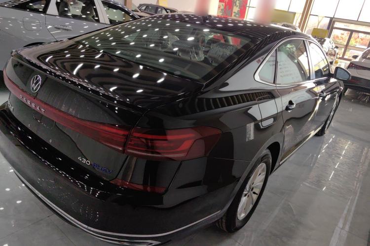 Used Volkswagen Passat New Energy 2025 430 PHEV Hybrid Business Edition Rear Right 45 Deg