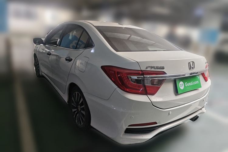 Used Honda Crider 2013 1.8L automatic luxury edition