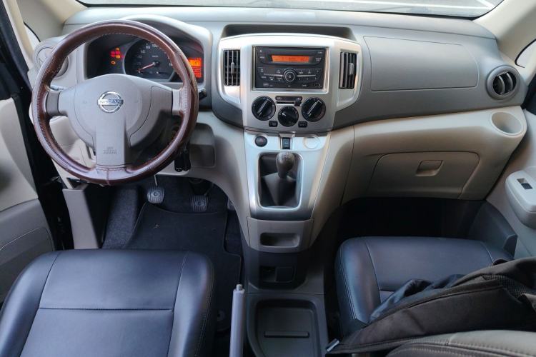 Used Nissan NV200 2016 Revised Version 1.6L Manual Luxury Edition