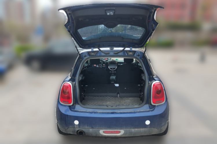 Used MINI 2016 1.2T ONE Pioneer Edition Trunk