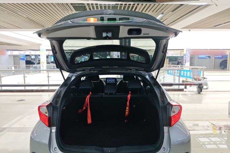 Used Toyota IZOA 2018 2.0L Yichi Edition China V Standard Trunk