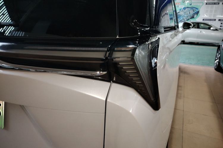 Used Buick GL8 New Energy 2026 Model Lu Zun Luxury Edition