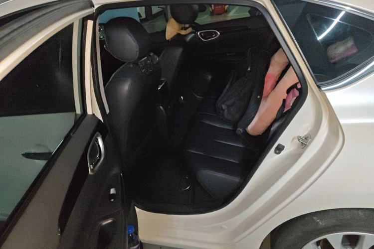 Used Nissan Sylphy 2021 Classic 1.6XL CVT Luxury Edition Left Rear Seat