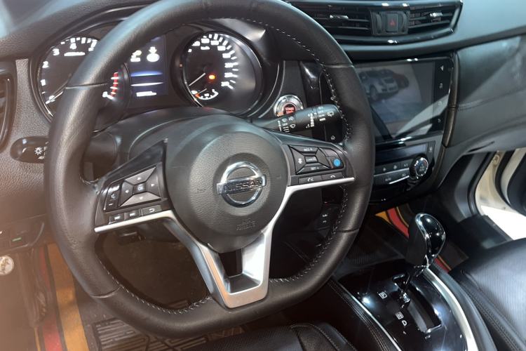 Used Nissan X-Trail 2020 2.5L XL ITS CVT 4WD Deluxe Navigation Edition Steering Wheel