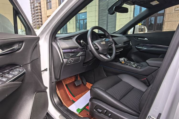 Used Cadillac XT4 2022 28T Two-Wheel Drive Fashion Edition Interior 1