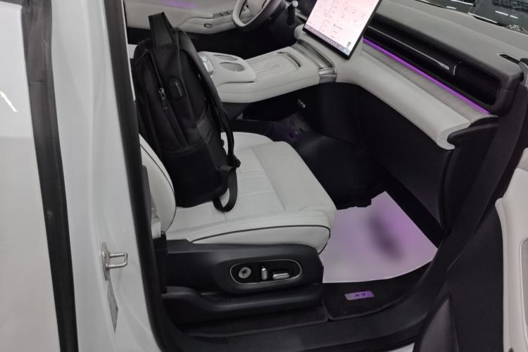 Used XPeng X9 2026 Model—Range-Extended Version 1602 Max