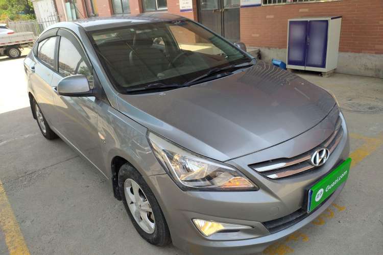 Used Hyundai Verna (older generation) 2014 1.4L Automatic Smart GLS Exterior 2