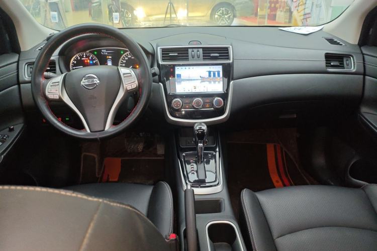 Used Nissan Tiida 2021 1.6L CVT Smart Drive Edition Center Console