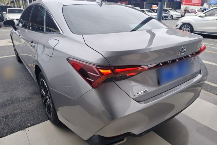 Used Toyota Avalon 2023 2.0L Premium Edition