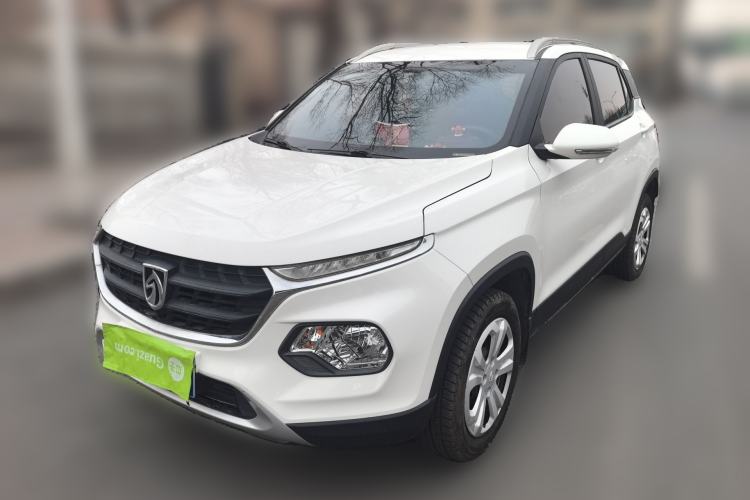 Used Baojun 510 2017 1.5L manual Comfort trim