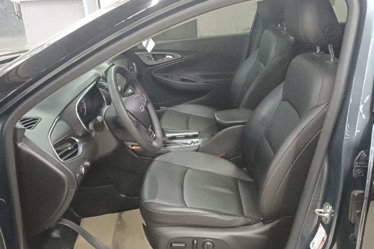 Used Chevrolet Malibu XL 2019 Redline 550T Automatic Sport Edition
