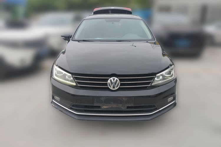 Used Volkswagen Sagitar 2017 1.6L Automatic Comfort Model Front