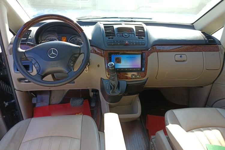 Used Mercedes-Benz Viano 2011 2.5L Prestige Edition
