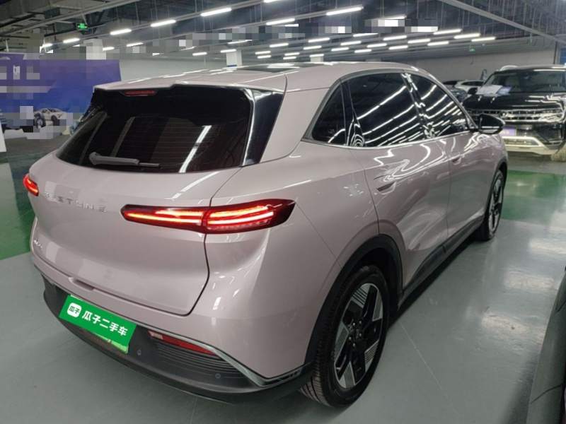 Used Bestune Yueyi 03 2025 565km Premium Edition — 6
