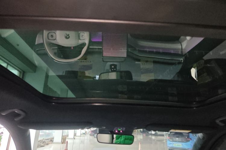 Used Nio ES7 2022 100 kWh Headliner