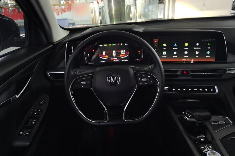 Used Changan CS75 PLUS 2022 1.5T Automatic Luxury Model
