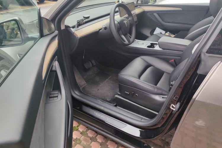 Used Tesla Model Y 2022 Revised Version Long-Range All-Wheel Drive