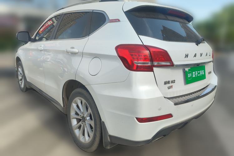 Used Haval H2 2017 Red-Label 1.5T Manual Two-Wheel-Drive Elite Model
