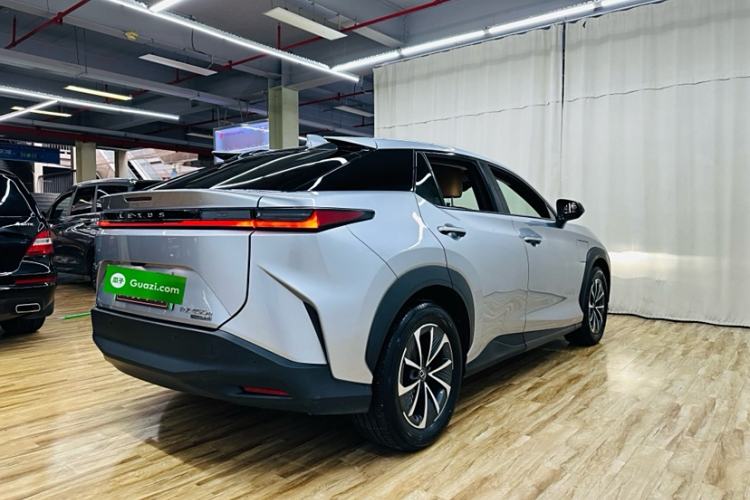 Used Lexus RZ 2023 450e All-Wheel Drive Luxury Edition
