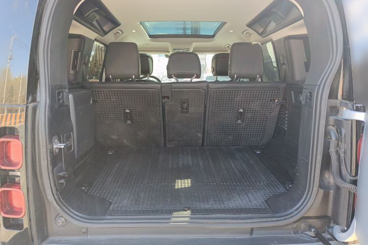 Used Land Rover Defender 2023 110 3.0T P400 75th Anniversary Legend Edition